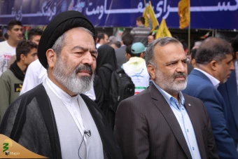 حضور نماینده ولی فقیه در امور حج وزیارت در جمع راهپیمایان یوم الله ١٣ آبان 23
