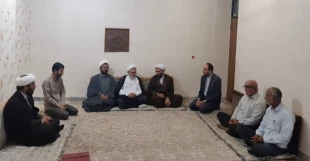 حضور امام جمعه بندرعباس در منزل مرحوم مومنی نسب 4