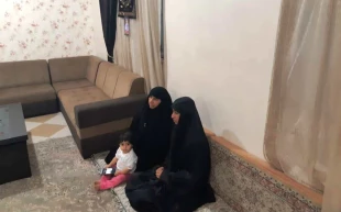 حضور امام جمعه بندرعباس در منزل مرحوم مومنی نسب 5