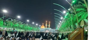 دعای زائران ایرانی و عراقی برای دفع فتنه دشمنان در بین‌الحرمین+ فیلم