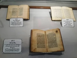 رئیس سازمان اسناد ، موزه ها و کتابخانه های آستان قدس رضوی:


موزه مجازی آستان قدس رضوی سال آینده راه اندازی می شود
 2