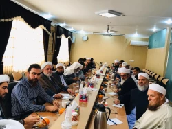 دیدار حجه الاسلام والمسلمین اکبری مدیریت امور اهل سنت بعثه مقام معظم رهبری با روحانیون و مدیران اهل سنت خراسان جنوبی 4