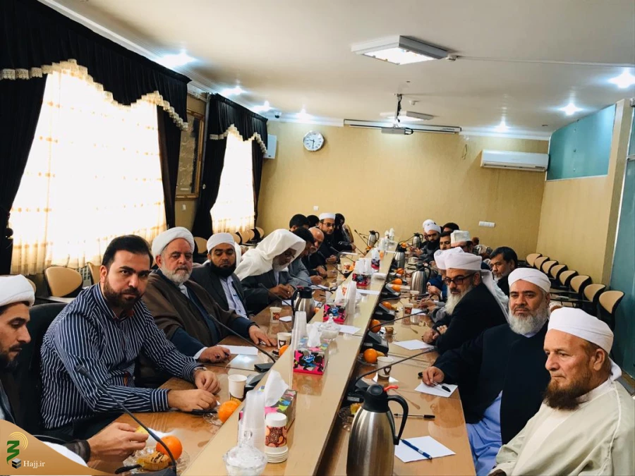 دیدار حجه الاسلام والمسلمین اکبری مدیریت امور اهل سنت بعثه مقام معظم رهبری با روحانیون و مدیران اهل سنت خراسان جنوبی 4