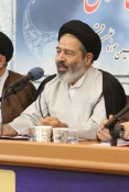 نماینده ولی فقیه در  امور حج و زیارت در جمع نمایندگان طلاب خبر داد:

سهمیه حج تمتع به حدود 100 هزار نفر افزایش می یابد 4