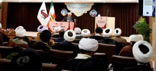 گردهمایی سالانه راویان بعثه مقام معظم رهبری در قم برگزار شد 3