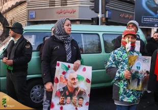 اقامه نماز بر پیکر شهید سپهبد قاسم سلیمانی و یاران مجاهد او به امامت رهبر انقلاب 7