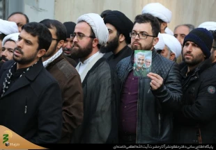 رهبر معظم انقلاب: حضور فساد برانگیز آمریکا در منطقه باید به پایان برسد 8