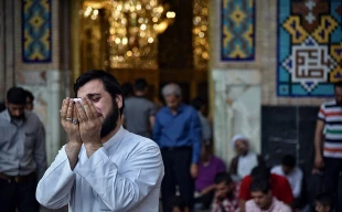 آغازثبت نام اعتکاف حرم مطهر رضوی  2