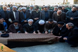 تشییع و تدفین پیکر حجت‌الاسلام والمسلمین رسولی محلاتی در قم 3