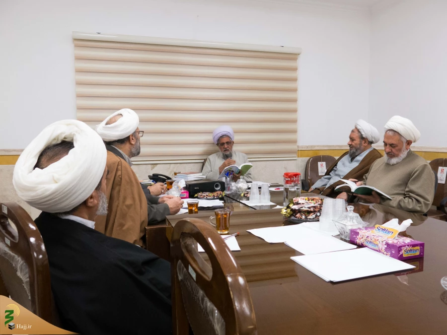برگزاری جلسات نقد و بررسی کتب عتبات عالیات در قم 2