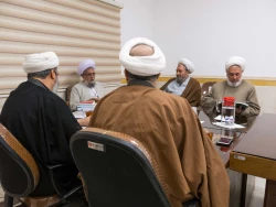 برگزاری جلسات نقد و بررسی کتب عتبات عالیات در قم 3