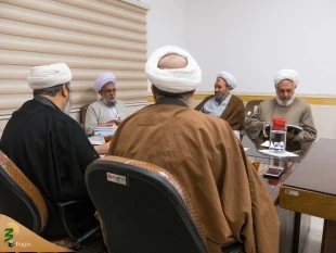 برگزاری جلسات نقد و بررسی کتب عتبات عالیات در قم 3