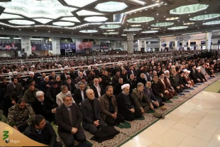 رهبر معظم انقلاب اسلامی در خطبه‌های نمازجمعه پرشکوه و به‌یادماندنی تهران:

دو یوم‌الله بزرگ؛ تشییع شهید سلیمانی وحمله موشکی به پایگاه آمریکا 2