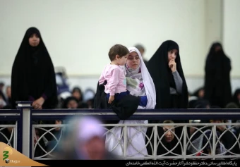 نمازجمعه تهران  به امامت مقام معظم رهبری 
 15