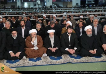 نمازجمعه تهران  به امامت مقام معظم رهبری 
 17