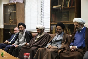 آیین تودیع و معارفه معاون فرهنگی بعثه مقام معظم رهبری برگزار شد 3