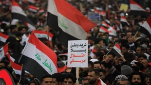 تظاهرات میلیونی عراقی‌ها در محکومیت اشغالگری نظامی آمریکا 2