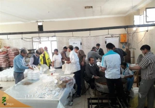 موکب داران اربعین حسینی به یاری سیل‌زدگان شتافتند