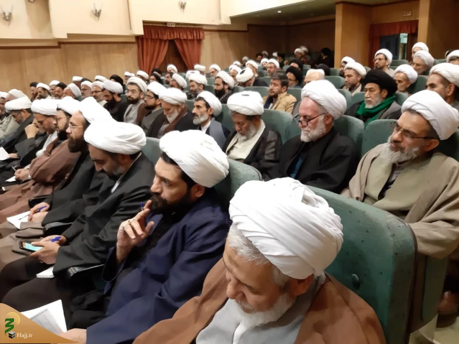 سومین همایش آموزشی روحانیون عتبات عالیات خراسان رضوی برگزار شد 

 2