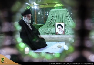 حضور رهبر انقلاب در مرقد مطهر امام راحل و گلزار شهدای بهشت زهرا 3