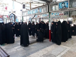 همزمان با آغاز دهه مبارک فجر؛

ویژه برنامه «روایت انقلاب» با حضور راویان بعثه رهبری کلید خورد 7
