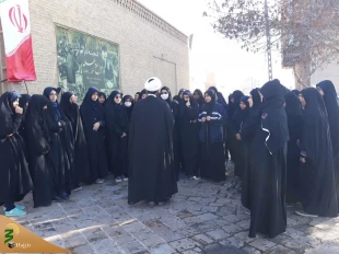 همزمان با آغاز دهه مبارک فجر؛

ویژه برنامه «روایت انقلاب» با حضور راویان بعثه رهبری کلید خورد 11