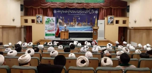 پنج دوره همایش آموزشی روحانیون و مداحان داوطلب اعزام به عتبات درمشهد برگزارشد 4