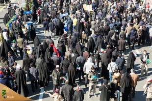 Representative of the Supreme Leader in Hajj and Pilgrimage Affairs in 22nd Bahman Rallies  6