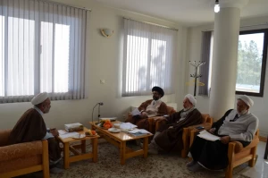 در اصفهان برگزار شد؛
مصاحبه حضوری تکمیلی روحانیون حج