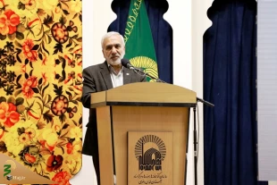 قائم مقام تولیت آستان قدس رضوی:


رویکرد اساسی آستان قدس رضوی ارتباط بیشتر با زائران است
 2