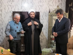 دیدار مسئول دفتر نمایندگی بعثه در استان آذربایجان شرقی با دو خانواده معظم شهید  2