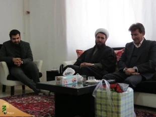 دیدار مسئول دفتر نمایندگی بعثه در استان آذربایجان شرقی با دو خانواده معظم شهید  4