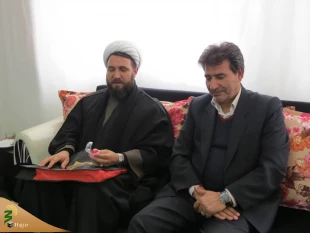 دیدار مسئول دفتر نمایندگی بعثه در استان آذربایجان شرقی با دو خانواده معظم شهید  5