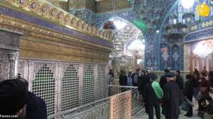 با مصوبه شورای تامین استان قم؛
نمازهای جماعت و مراسمات مذهبی حرم حضرت معصومه(س) تعطیل شد