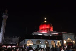 تعویض پرچم حرم حضرت زینب(س)+تصاویر 6