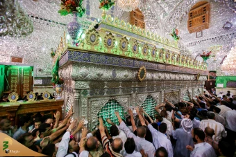 بارگاه مطهر امام موسی کاظم(ع)
 4