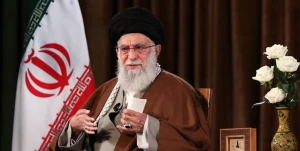 رهبر انقلاب: 

اگر کوته‌بینی نکنیم ایران به قلّه حکومت اسلامی می‌رسد