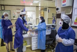 فعالیت جهادی طلاب در مقابله با کرونا؛

مدافعان دین دوشادوش جهادگران عرصه سلامت / طلابی که سفیدپوش شدند