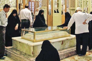 چه بزرگانی که در جوار رئوف اهل بیت آرمیده‌اند