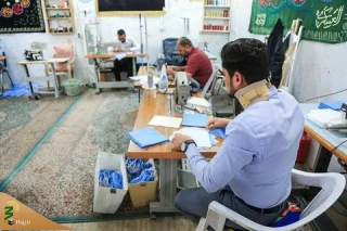 بیش از ۸هزار ماسک توسط آستان مقدس عسکری(ع) تولید شد