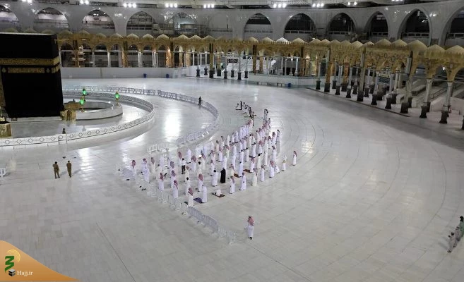 تصاویر اقامه نماز جماعت در مسجد الحرام 12