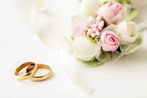 زوج کرمانی فیش حج را به ازدواج افراد کم توان اختصاص دادند