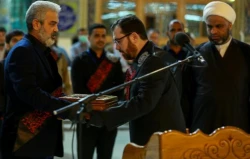 برافراشته شدن پرچم عزا در حرم علوی 5