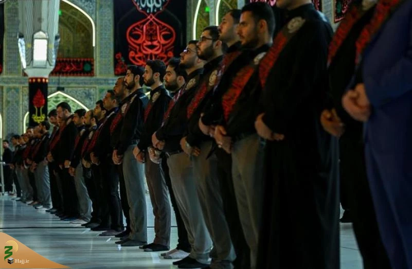 برافراشته شدن پرچم عزا در حرم علوی 7