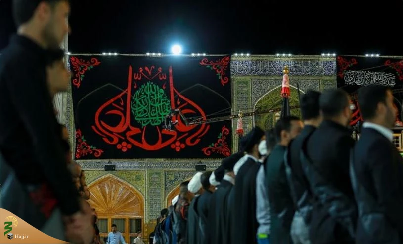برافراشته شدن پرچم عزا در حرم علوی 8