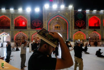 احیاء شب قدر در حرم حضرت امیرالمومنین علی (ع)   4