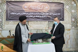 حجت الاسلام والمسلمین نواب:

معنویت و اخلاق، از ویژگی های مکتب امام خمینی است 7