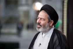 حجت الاسلام والمسلمین نواب مطرح کرد؛

مؤلفه های نهضت عاشورا در گفتمان و سیره امام راحل 2