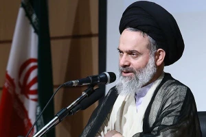 آیت الله حسینی بوشهری تشریح کرد: تعالیم گفتاری و رفتاری امام صادق(ع) در احیای نهضت عاشورا