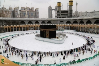 حج، مانور موحدان است